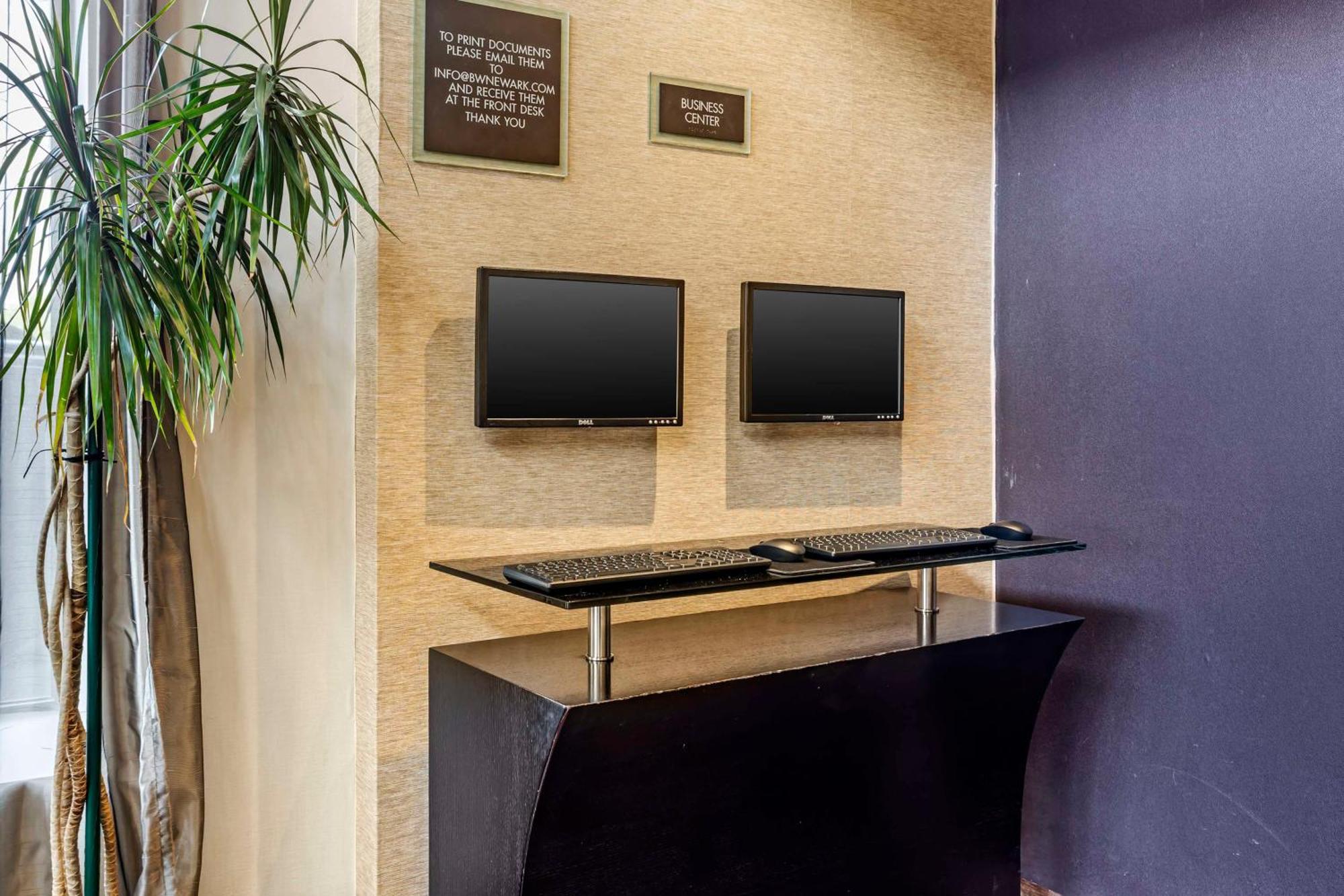 Best Western Plus Newark Airport West Екстериор снимка